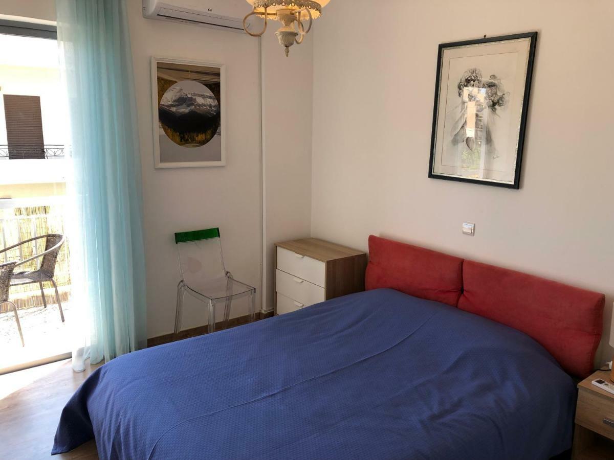 Metaxourgio Spacious Two Bedroom Apartment Athens Exterior photo
